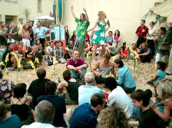 Endless summer on the catwalk