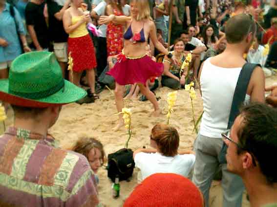 Endless summer on the catwalk