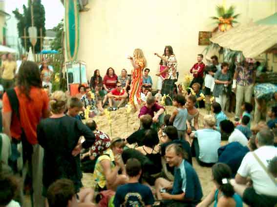 Endless summer on the catwalk