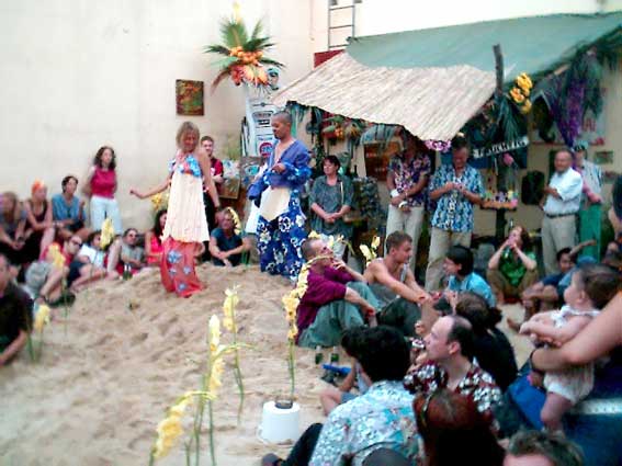 Endless summer on the catwalk