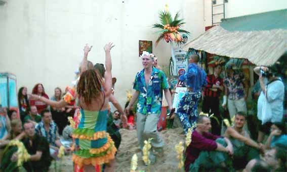 Endless summer on the catwalk