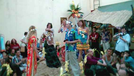 Endless summer on the catwalk